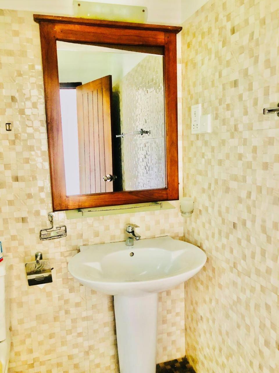Ceylan Lodge Anuradhapura Εξωτερικό φωτογραφία